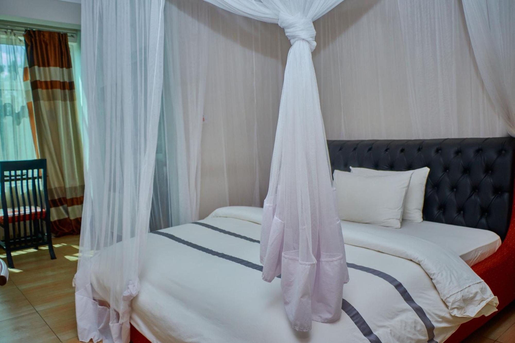 Elanacha Hotel Αρούσα Εξωτερικό φωτογραφία
